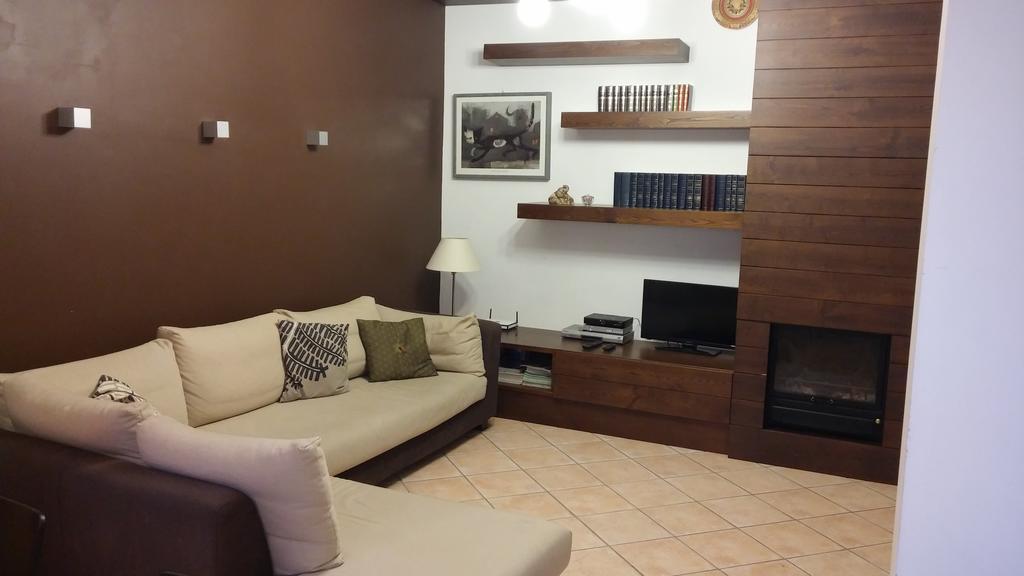 Casa Vacanze Prato Verde ซัฟเฟรานา เอตเนอา ภายนอก รูปภาพ