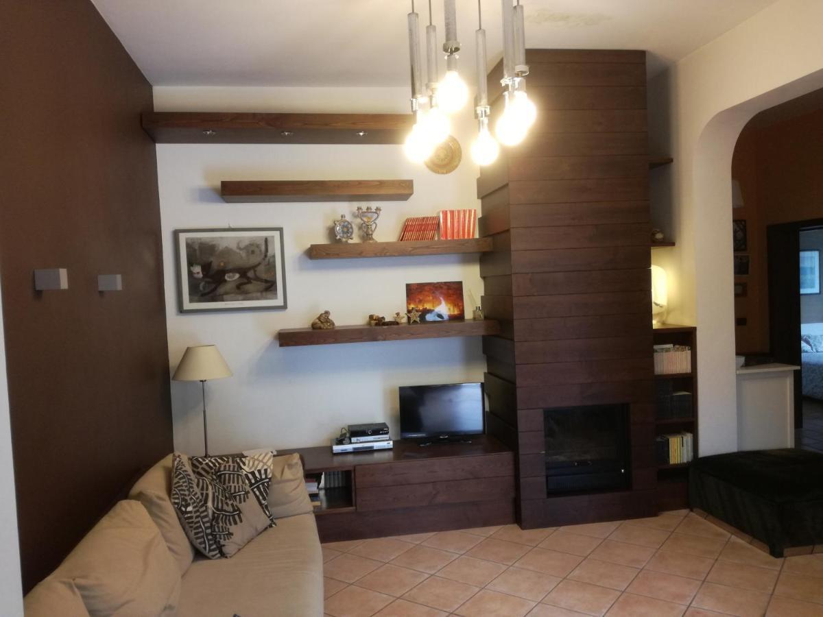 Casa Vacanze Prato Verde ซัฟเฟรานา เอตเนอา ภายนอก รูปภาพ